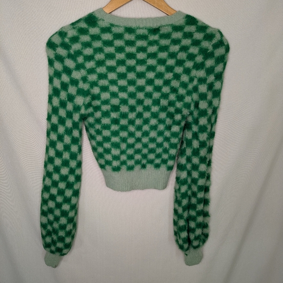 Zara Dark and Light Green Checkered Knit Fuzzy Long Sleeve Cropped Sweater Sz M - Picture 3 of 8